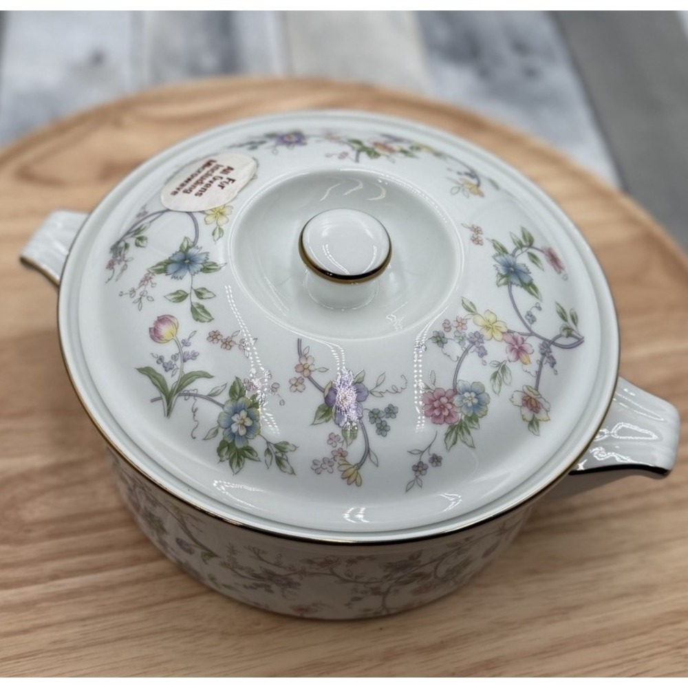 Andrea by Sadek Corsica Covered Vegetable Bowl w Lid Floral Porcelain Gold
